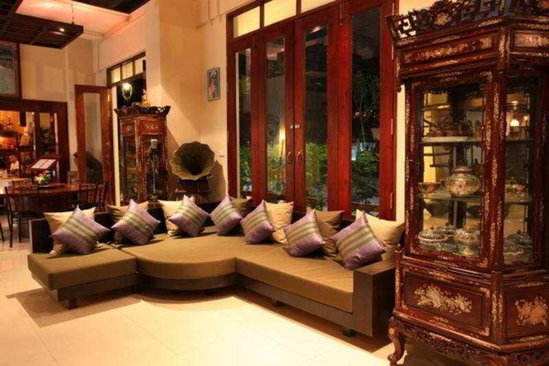 Malin Patong Hotel Bagian luar foto